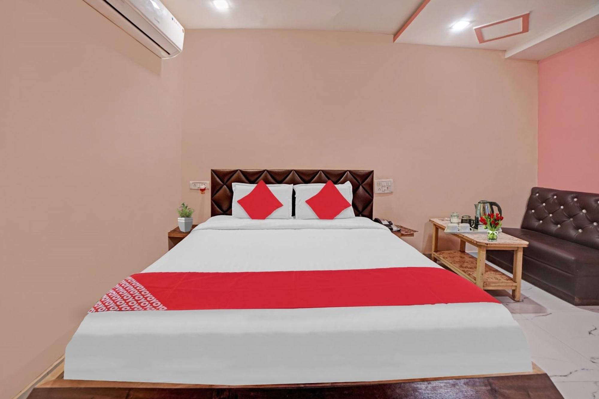 Hotel O Sandeep Rāipur Exterior foto